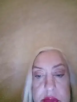 Julia20X online show from July 10, 11:57 am