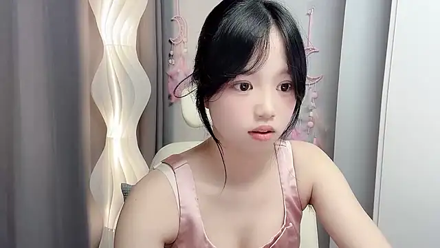 Xiaoqing00 online show from June 5, 6:52 am