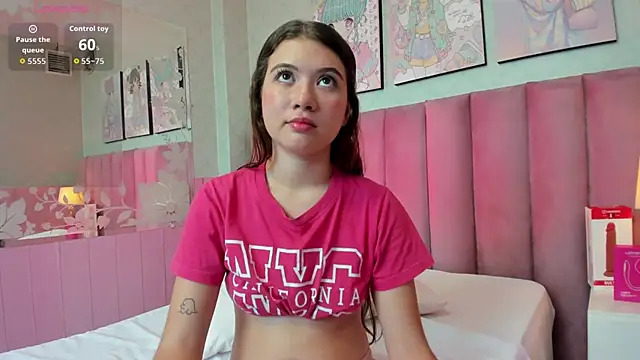 Hellencute18  online show from May 20, 6:14 pm