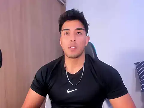 Snapshot of alangreek1 chatting on May 4, 11:12 pm alangreek1 online show from May 4, 11:12 pm