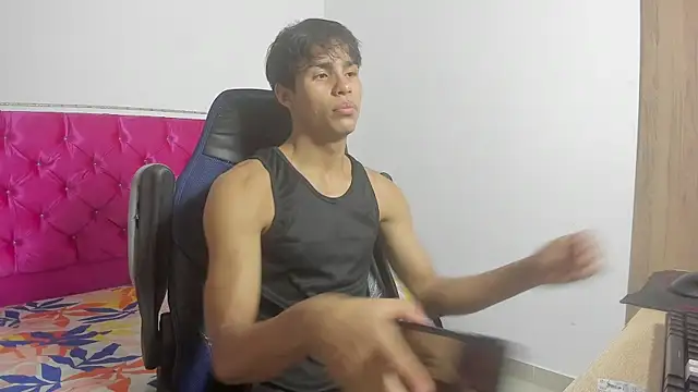 skinny sam online show from May 4, 3:24 am