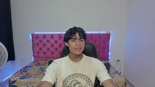 skinny sam online show from May 25, 5:24 am