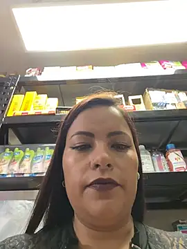 MIA ROSSEEE online show from April 25, 1:41 pm