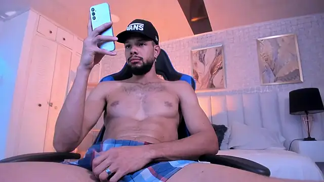 cero khalifa online show from May 24, 2:33 pm
