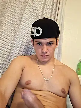 alexis21223 online show from May 10, 9:47 am