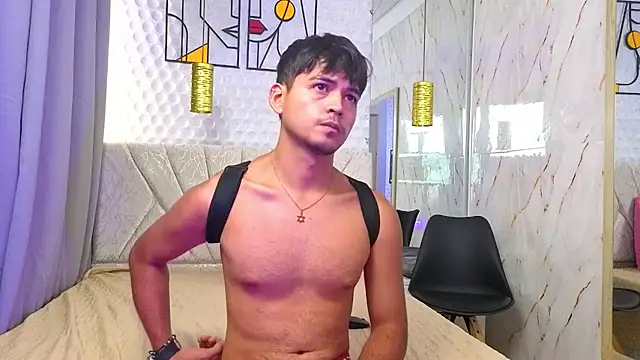 max wine  online show from April 9, 1:38 pm