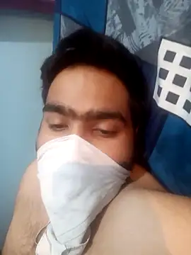 Snapshot of Partak_89 chatting on April 16, 7:20 am Partak 89 online show from April 16, 7:20 am