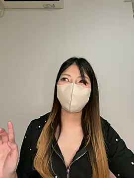 Snapshot of mii2222 chatting on April 16, 12:28 pm mii2222 online show from April 16, 12:28 pm