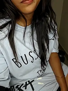 Tamilmoon006 online show from June 25, 5:39 pm