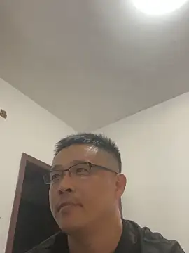 Snapshot of saonan_JJ chatting on April 18, 1:37 pm saonan JJ online show from April 18, 1:37 pm