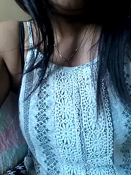 Snapshot of Tasty_ira chatting on April 15, 6:20 am Tasty ira online show from April 15, 6:20 am