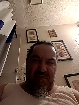 Snapshot of MrBustNut2026 chatting on April 13, 2:11 pm MrBustNut2026 online show from April 13, 2:11 pm