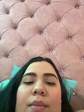 laurenlaine online show from May 31, 3:15 am