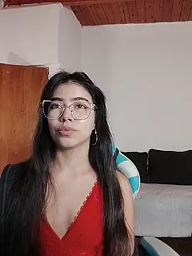 Iam eli09 online show from April 9, 10:26 pm