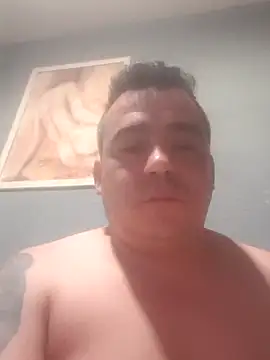 Ismael993A online show from May 18, 7:09 pm