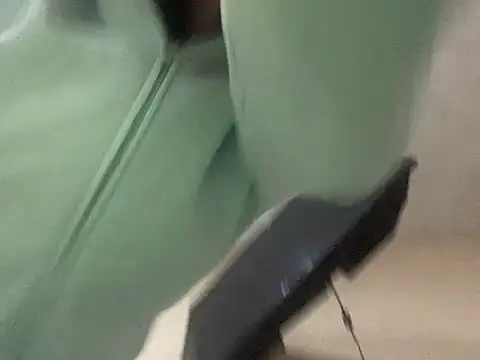 SolMlrena online show from April 17, 1:19 am