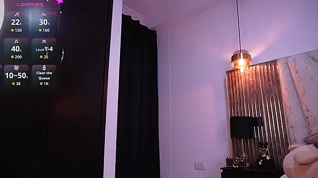 aria doll online show from May 1, 3:05 pm