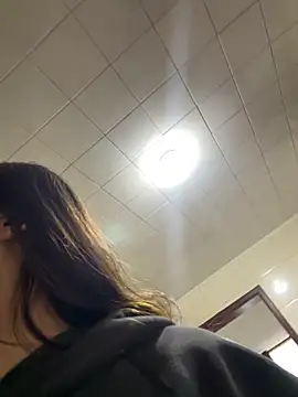 Lucyfer-fire online show from April 10, 11:26 am