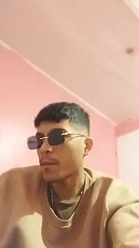 JDravot online show from April 10, 5:39 pm