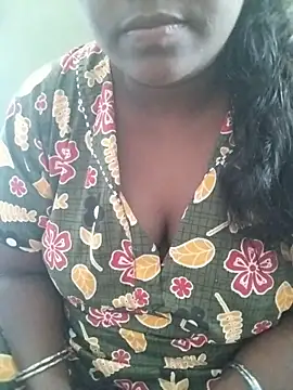 Snapshot of Shilpa-Tamil chatting on April 13, 7:25 am Shilpa-Tamil online show from April 13, 7:25 am