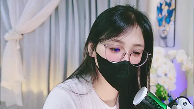 Chan Chann online show from May 25, 3:18 pm