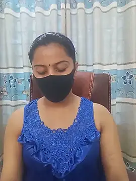 Snapshot of zareen_approach chatting on June 5, 9:59 am zareen approach online show from June 5, 9:59 am