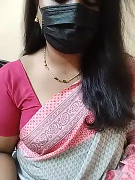 Stephaniee27 online show from May 26, 6:31 am