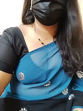 Stephaniee27 online show from May 28, 6:21 am