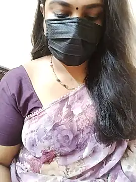Stephaniee27 online show from July 10, 6:17 am