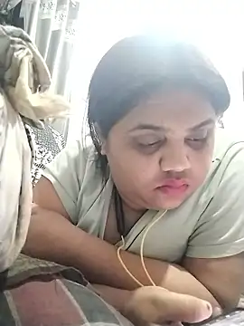hotsilk21 online show from June 16, 8:33 pm