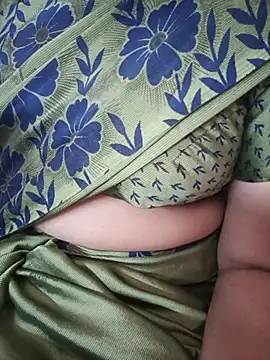 Tamilaunty35 online show from July 10, 7:01 am