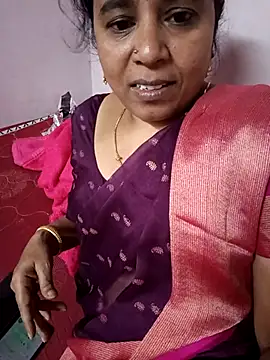 Tamilaunty35 online show from July 25, 6:49 pm