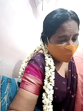 Tamilaunty35 online show from July 28, 5:23 pm