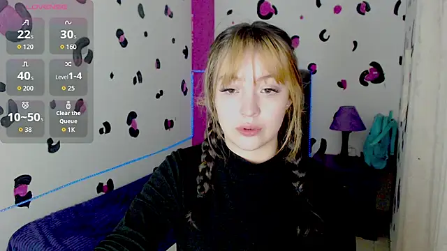 vero doll12 online show from May 28, 1:08 pm