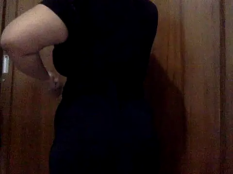 vixenrae online show from April 17, 9:07 pm