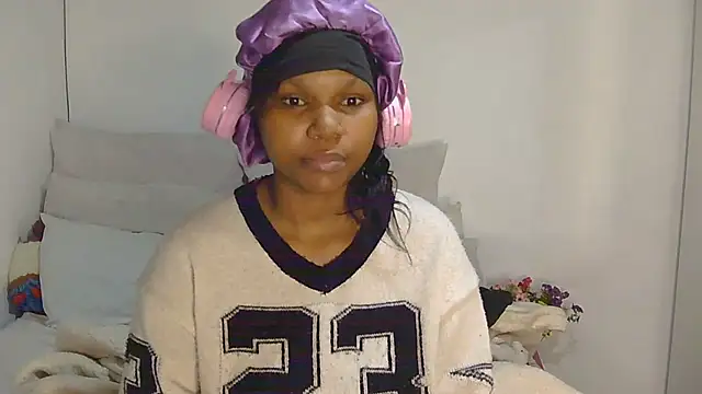 Snapshot of Darrkdeeva669 chatting on July 6, 3:47 am Darrkdeeva669 online show from July 6, 3:47 am