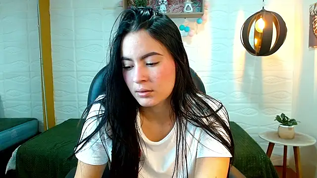 Snapshot of rosaleia_ chatting on May 27, 4:09 am rosaleia online show from May 27, 4:09 am