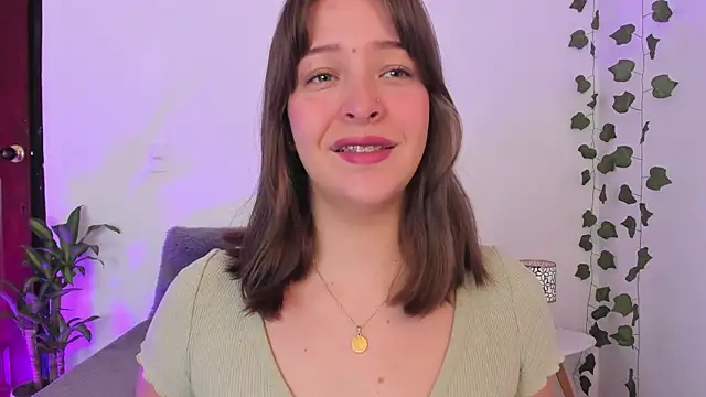 Mari Rouse online show from May 20, 1:39 pm