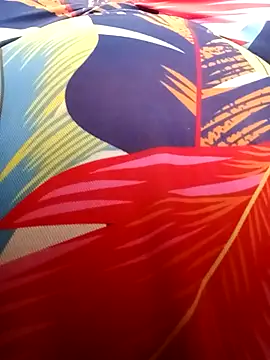 Snapshot of SweetBelly1 chatting on April 15, 5:36 am SweetBelly1 online show from April 15, 5:36 am