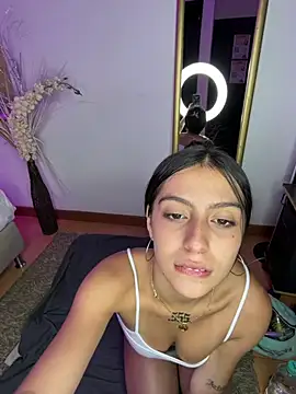 Snapshot of ImBastet chatting on June 28, 10:21 am ImBastet online show from June 28, 10:21 am