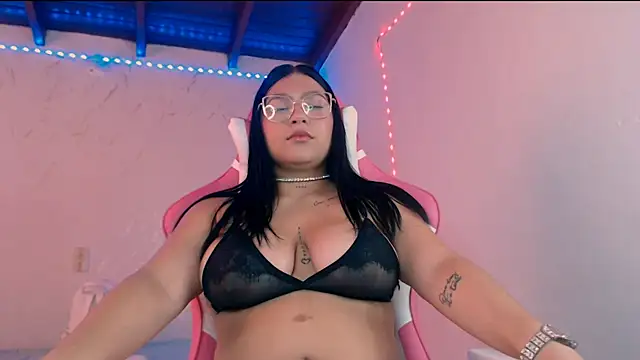 Juana Olarte08 online show from April 16, 7:03 pm