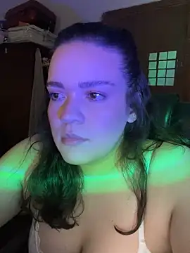 dayanestephany1 online show from April 25, 12:57 am