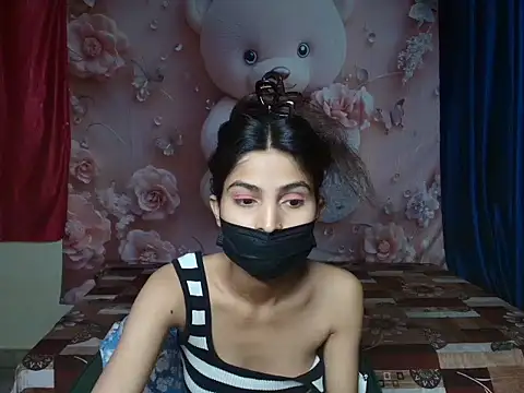 Snapshot of Ada-19 chatting on May 2, 6:18 am Ada-19 online show from May 2, 6:18 am