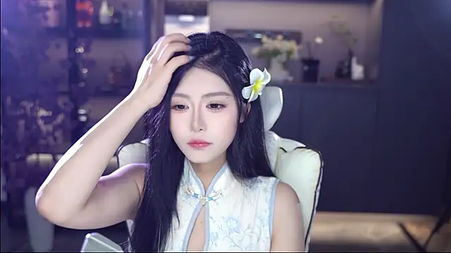 Seraphinei online show from May 27, 12:02 pm