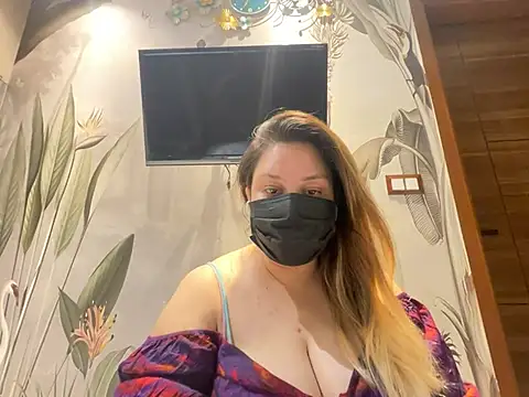 kavyasingh36 online show from April 22, 3:02 pm