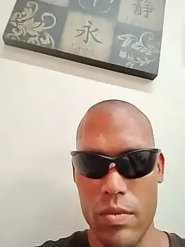 20vorak20 online show from April 11, 5:28 pm