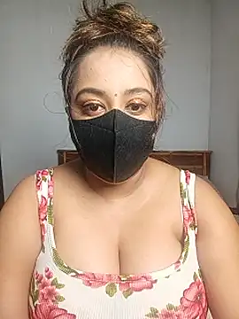 Snapshot of Suger_Lips_99 chatting on June 13, 5:00 pm Suger Lips 99 online show from June 13, 5:00 pm