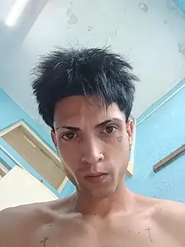CubaxxxPeneGrande online show from April 27, 8:07 pm