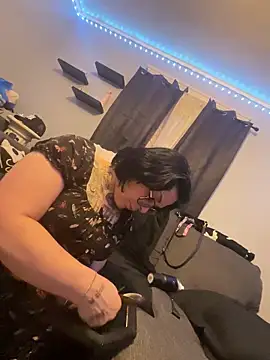 AmalaHexx online show from April 14, 12:16 am