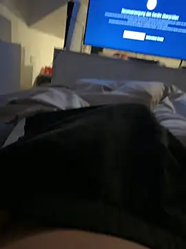 Snapshot of Hotboy1468 chatting on April 15, 8:53 pm Hotboy1468 online show from April 15, 8:53 pm